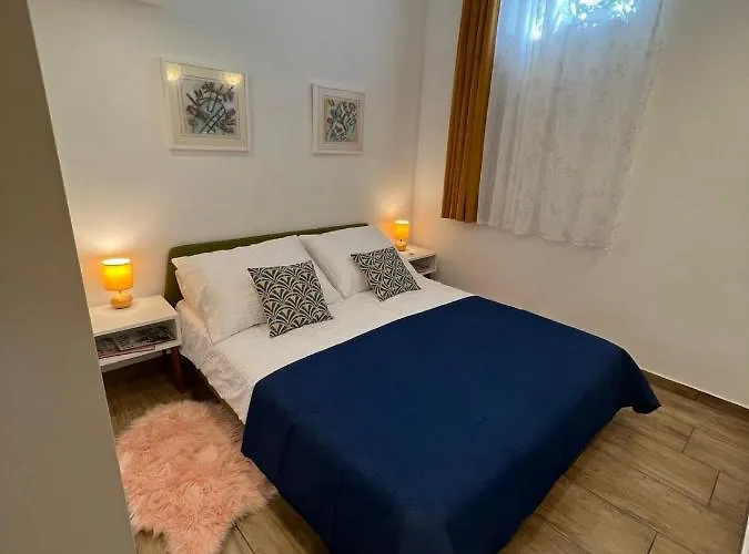 Apartment Cvjetni Njivice